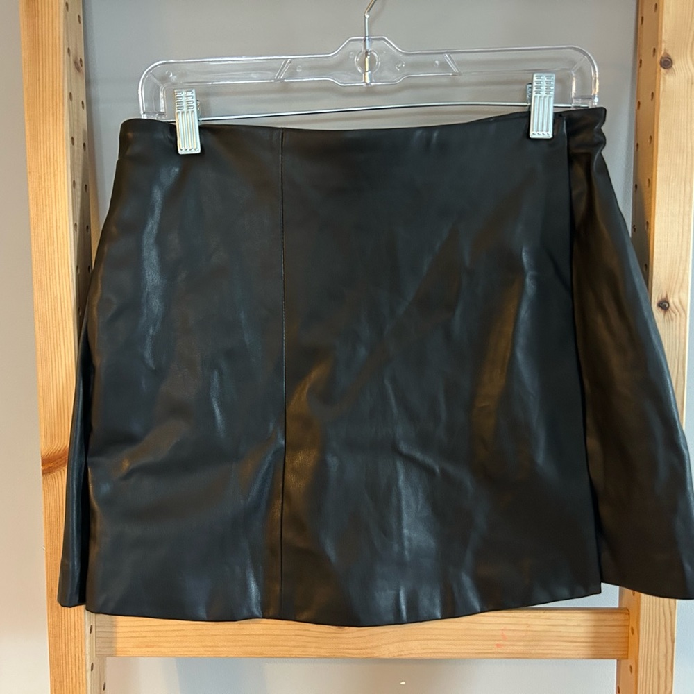Jason Wu Black Faux Leather Skort Size M